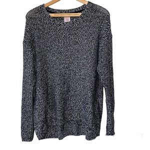 Hi-Lo  Philosophy Republic Clothing Women's Long Sleeve Heather/Black Sweater. L